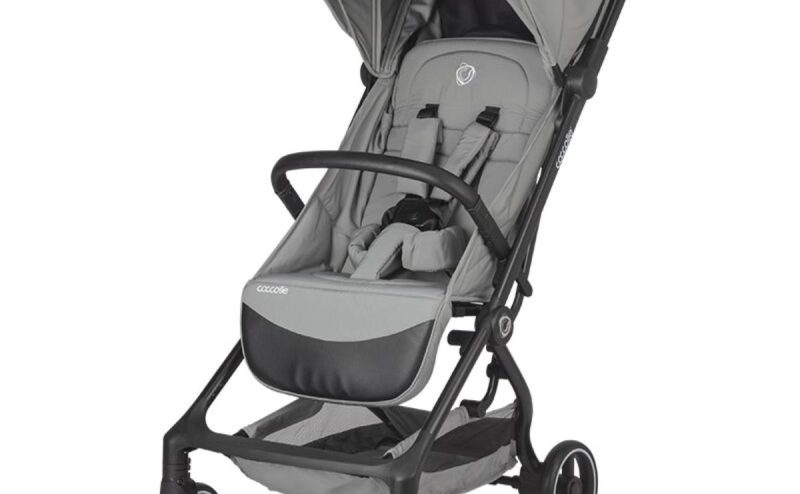 Carucior sport cu pliere automata