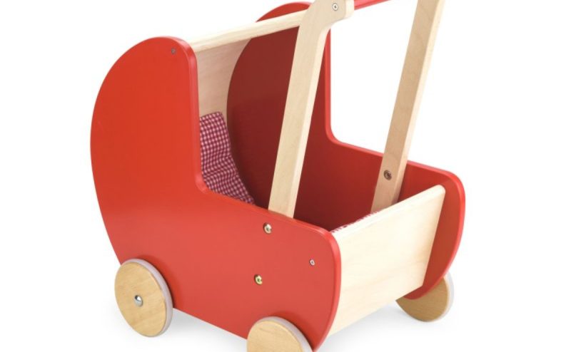 Carucior pentru papusi