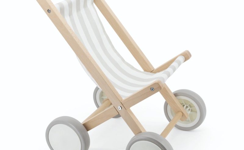 Carucior pentru papusi