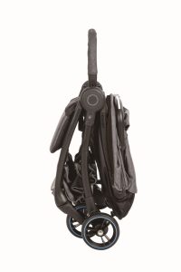 Carucior cu pliere compacta si frana automata Combi Japonia AuraStar Light Grey