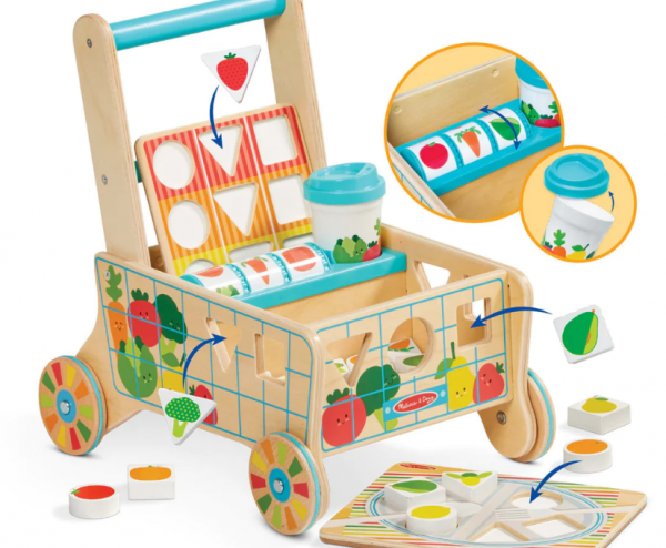 Carucior premergator din lemn cu set de jucarii educative