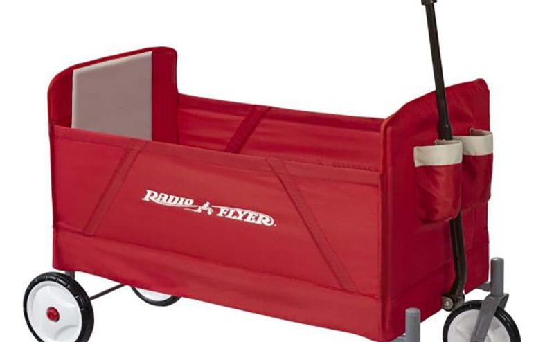 Carucior pliabil de tractat Radio Flyer